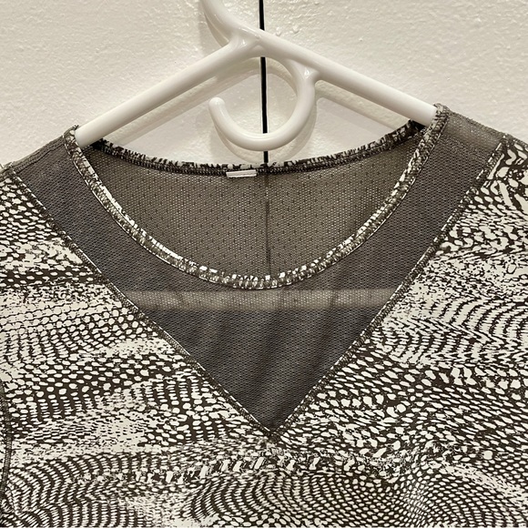 Lululemon For The Run Shirt - Picture 7 of 13